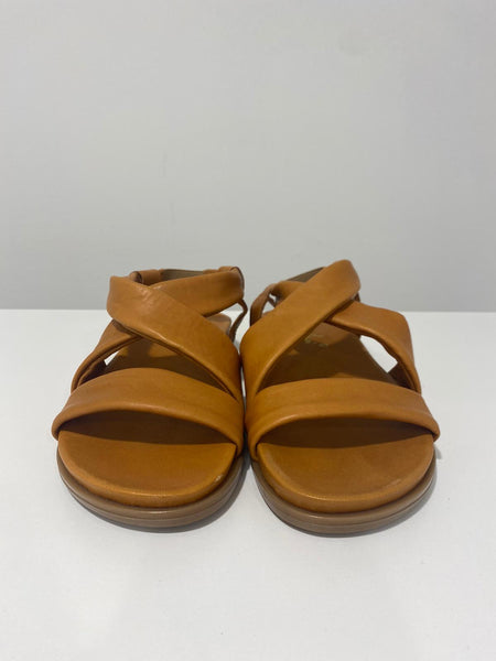 Sandalo in pelle Elastico Campo dei Fiori Cognac 02