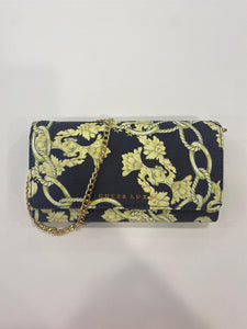 Portafoglio in pelle con catenella Guess Luxe Black multi