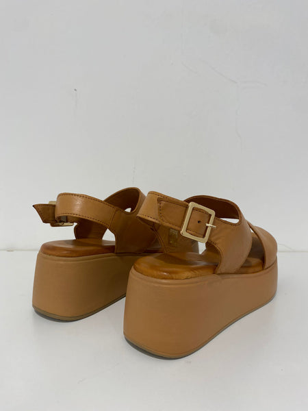 Sandalo platform Epochè in pelle 560 cuoio